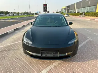 Tesla Model 3 2025 — Auto Trader UAE