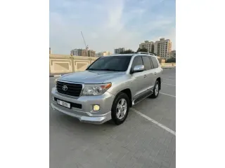 تويوتا لاند كروزر 2010 — Auto Trader UAE