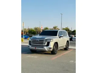 Toyota Land Cruiser VXR 2023 — Auto Trader UAE