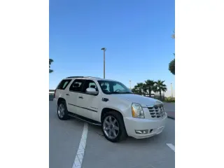 كاديلاك اسكاليد 2009 — Auto Trader UAE