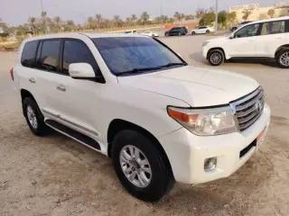 Toyota Land Cruiser GXR 2011 — Auto Trader UAE