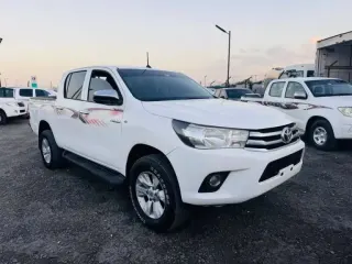 Toyota Hilux 2016 — Auto Trader UAE