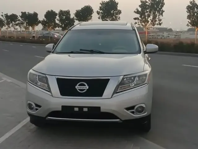 Nissan Pathfinder 2014