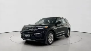 Ford Explorer 2022 — DubiCars