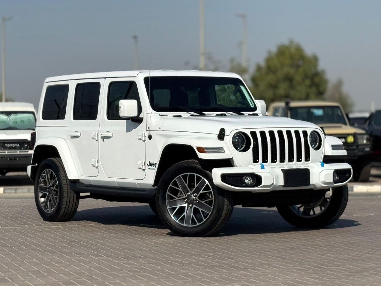 Jeep Wrangler 2023 — DubiCars