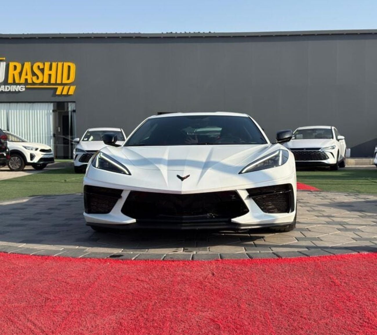 Chevrolet Corvette 2021 — DubiCars