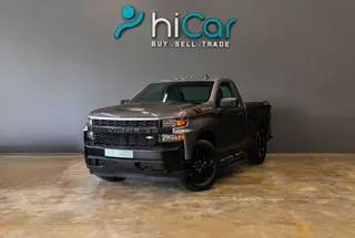 Chevrolet Silverado 2022 — DubiCars