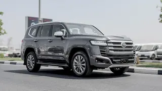 تويوتا لاند كروزر VXR 2026
