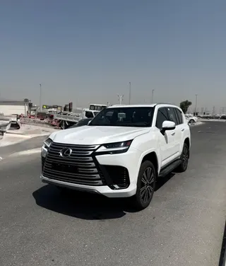 لكزس LX 700H 2026