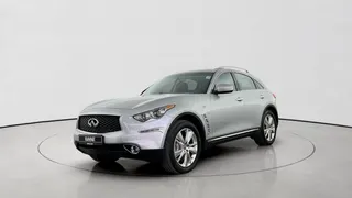 إنفينيتي QX70 2018 — DubiCars