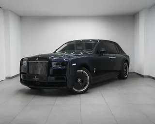 Rolls-Royce Phantom 2025