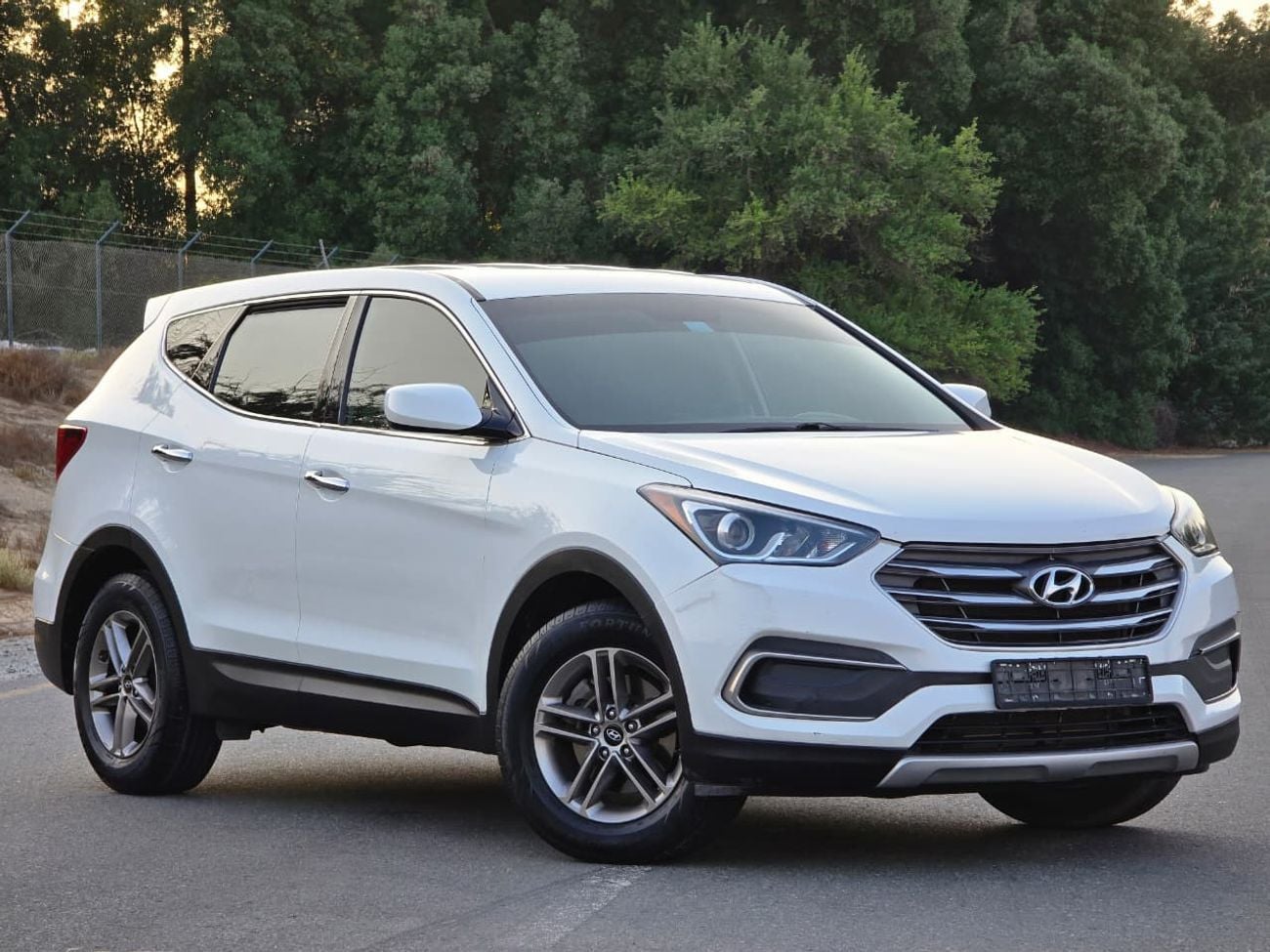 Hyundai Santa Fe 2018 — DubiCars