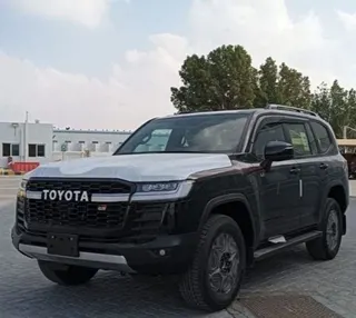 تويوتا لاند كروزر GR Sport 2026