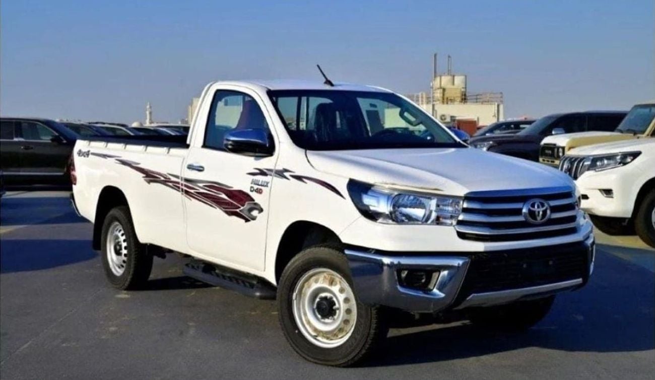 Toyota Hilux 2024 — DubiCars