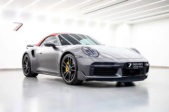 Porsche 911 Turbo S 2024