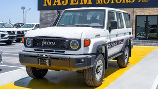 Toyota Land Cruiser 70 VXR 2026