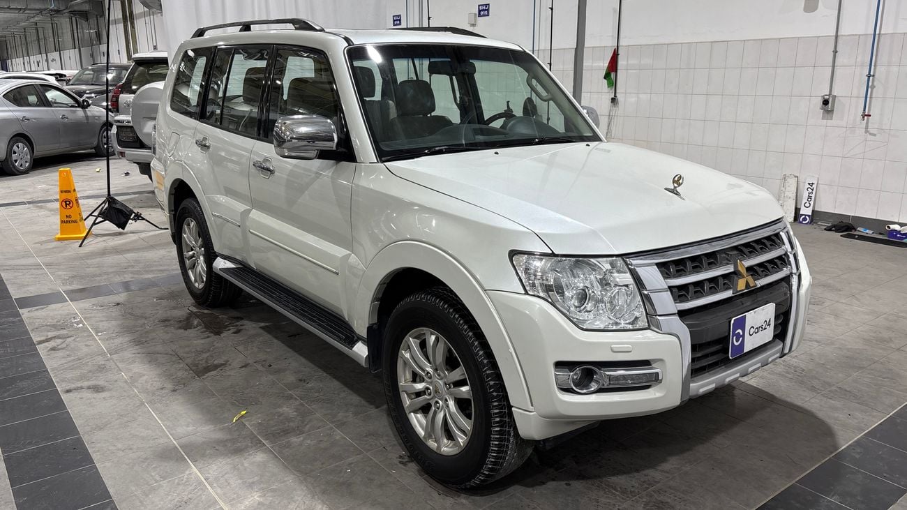 Mitsubishi Pajero 2018 — DubiCars