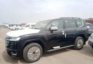 تويوتا لاند كروزر VXR 2026
