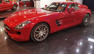 مرسيدس بنز Sls 2011
