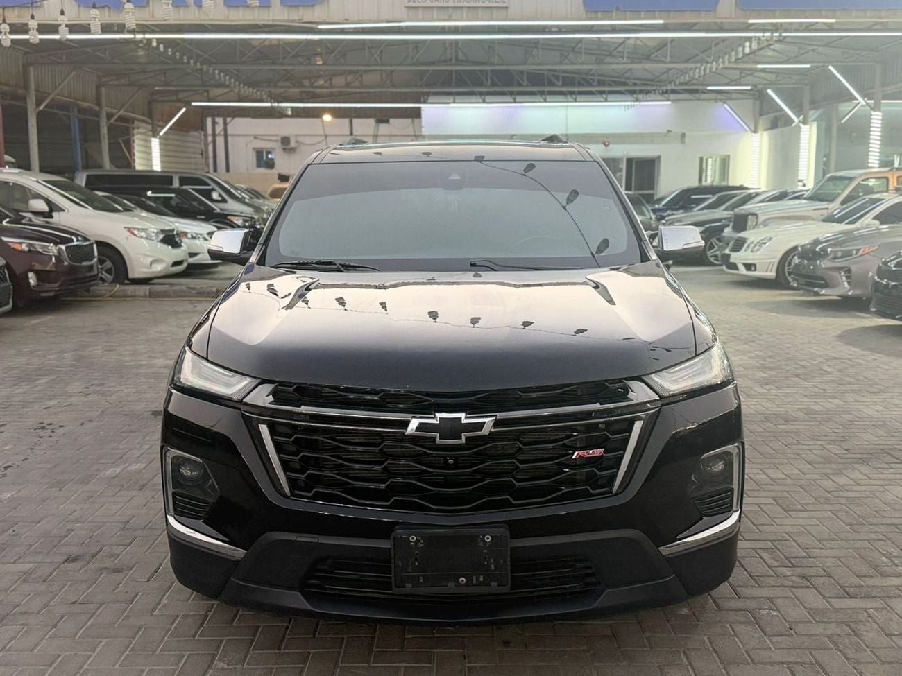 Chevrolet Traverse 2022 — DubiCars