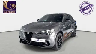 ألفا روميو Stelvio Quadrifoglio 2023
