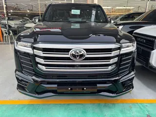 تويوتا لاند كروزر VXR 2026