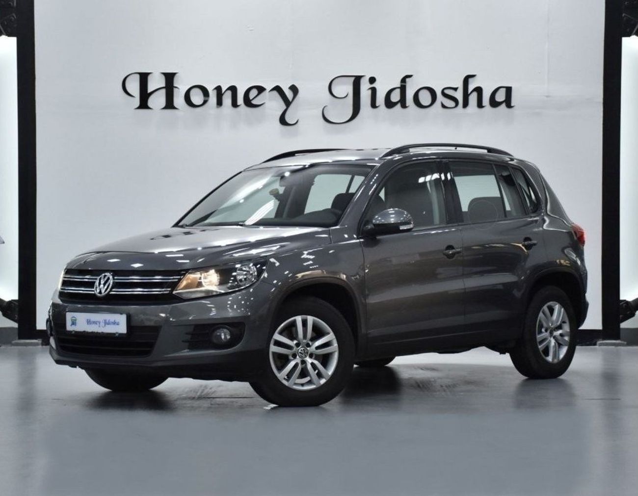 Volkswagen Tiguan 2016 — DubiCars