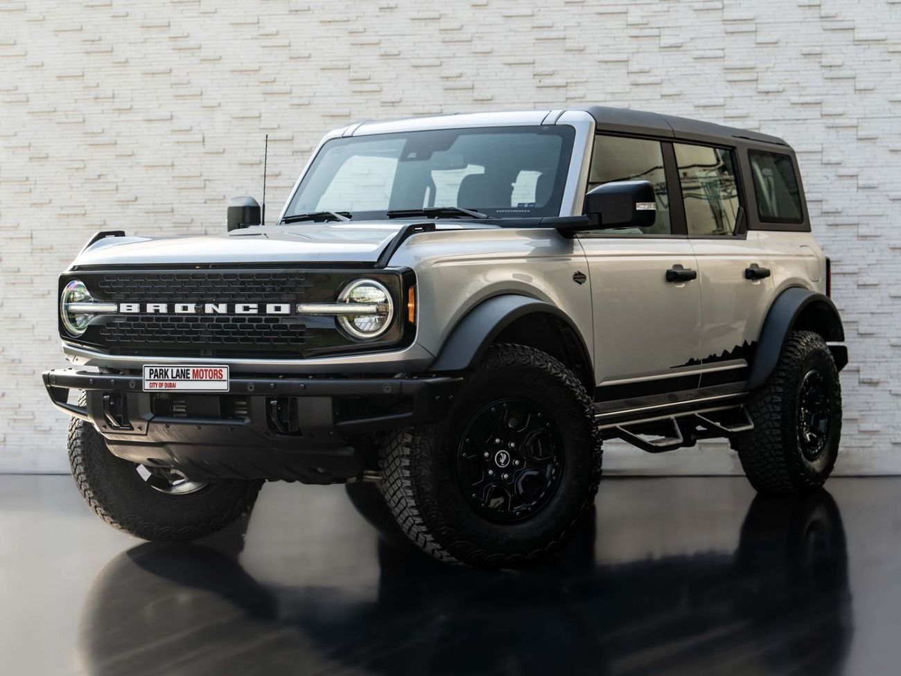 Ford Bronco Wildtrak 2023 — DubiCars