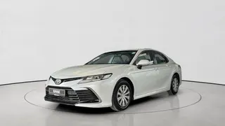 Toyota Camry 2023 — DubiCars