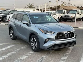 Toyota Highlander VXR 2021