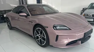 Porsche Taycan 2025