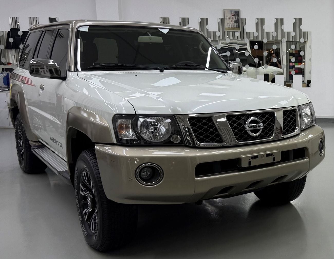 Nissan Patrol 2023 — DubiCars