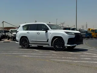 لكزس LX 700H F Sport 2025
