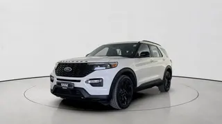 Ford Explorer 2022 — DubiCars