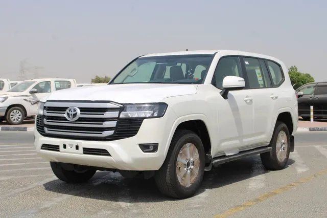 Toyota Land Cruiser GXR 2025