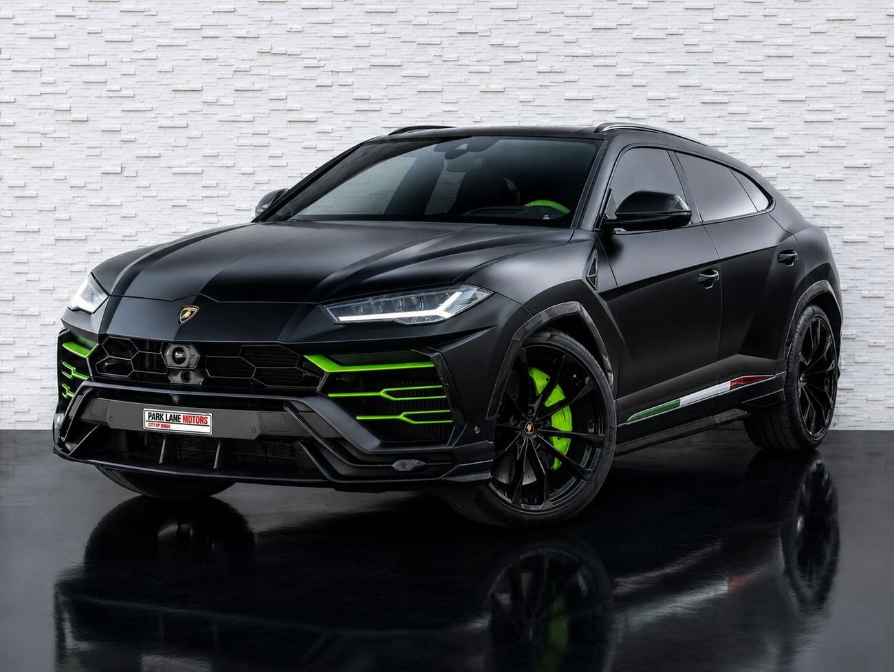 Lamborghini Urus 2021 — DubiCars
