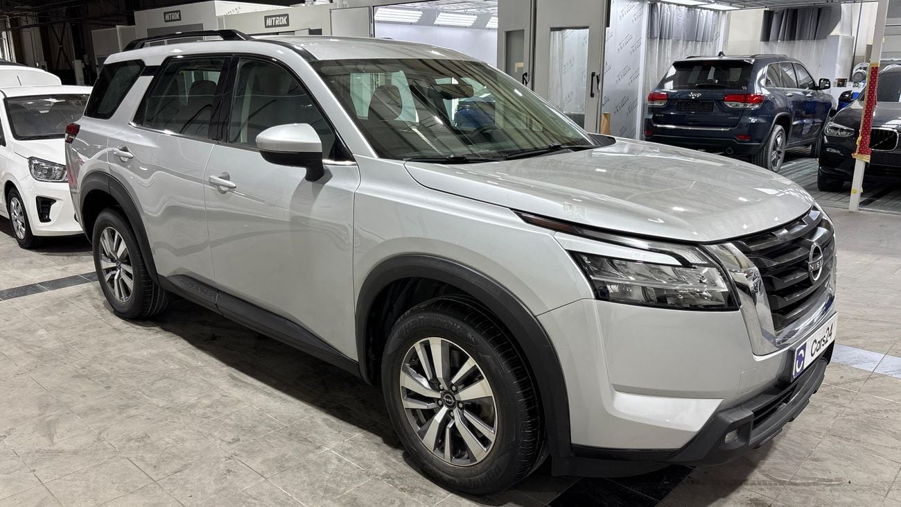 Nissan Pathfinder 2022 — DubiCars