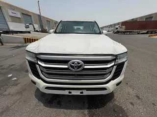 Toyota Land Cruiser GXR 2026