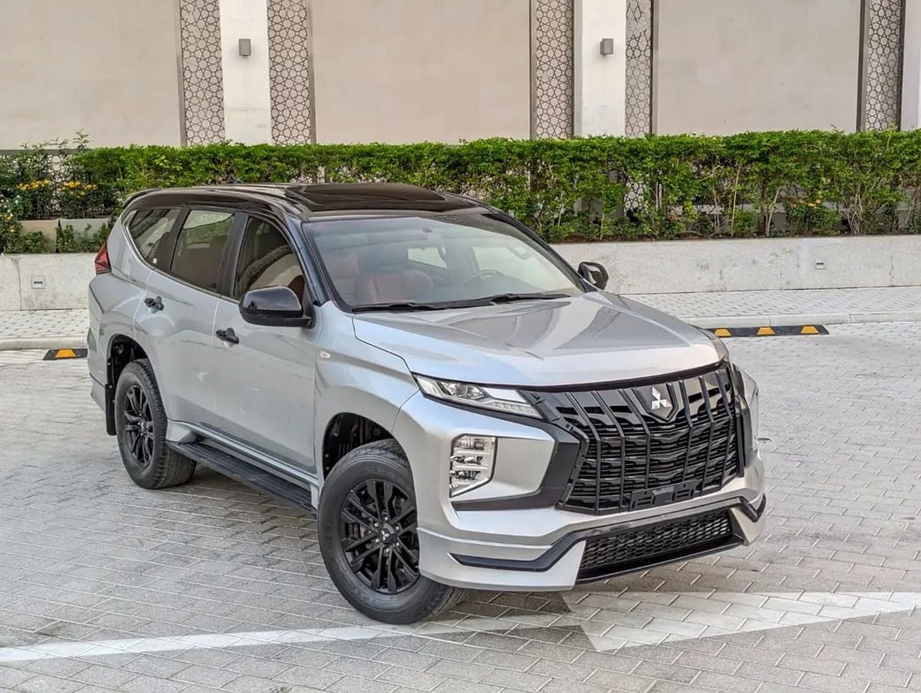 Mitsubishi Montero Sport 2021 — DubiCars