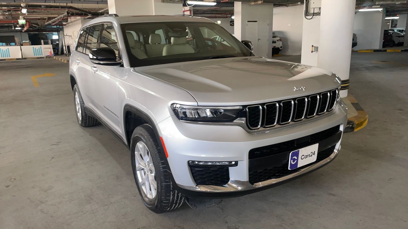 Jeep Grand Cherokee 2023 — DubiCars