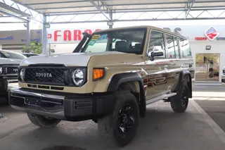 تويوتا Land Cruiser 70 2025