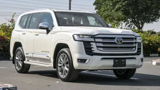 Toyota Land Cruiser VX 2026