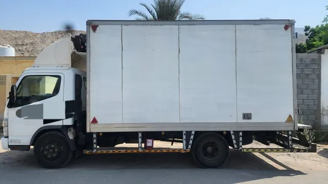Mitsubishi Canter 2013