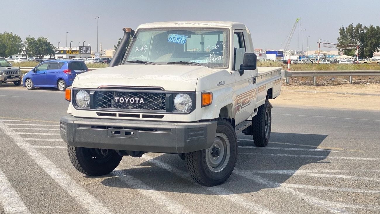 Toyota Land Cruiser Pickup 2025 — DubiCars