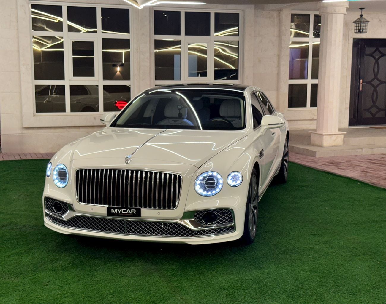 Bentley Flying Spur 2021 — DubiCars