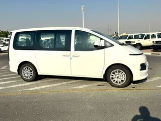 Hyundai Staria 2026