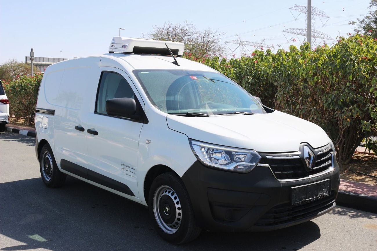 Renault Express 2023 — DubiCars