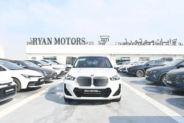 BMW Ix 1 2025
