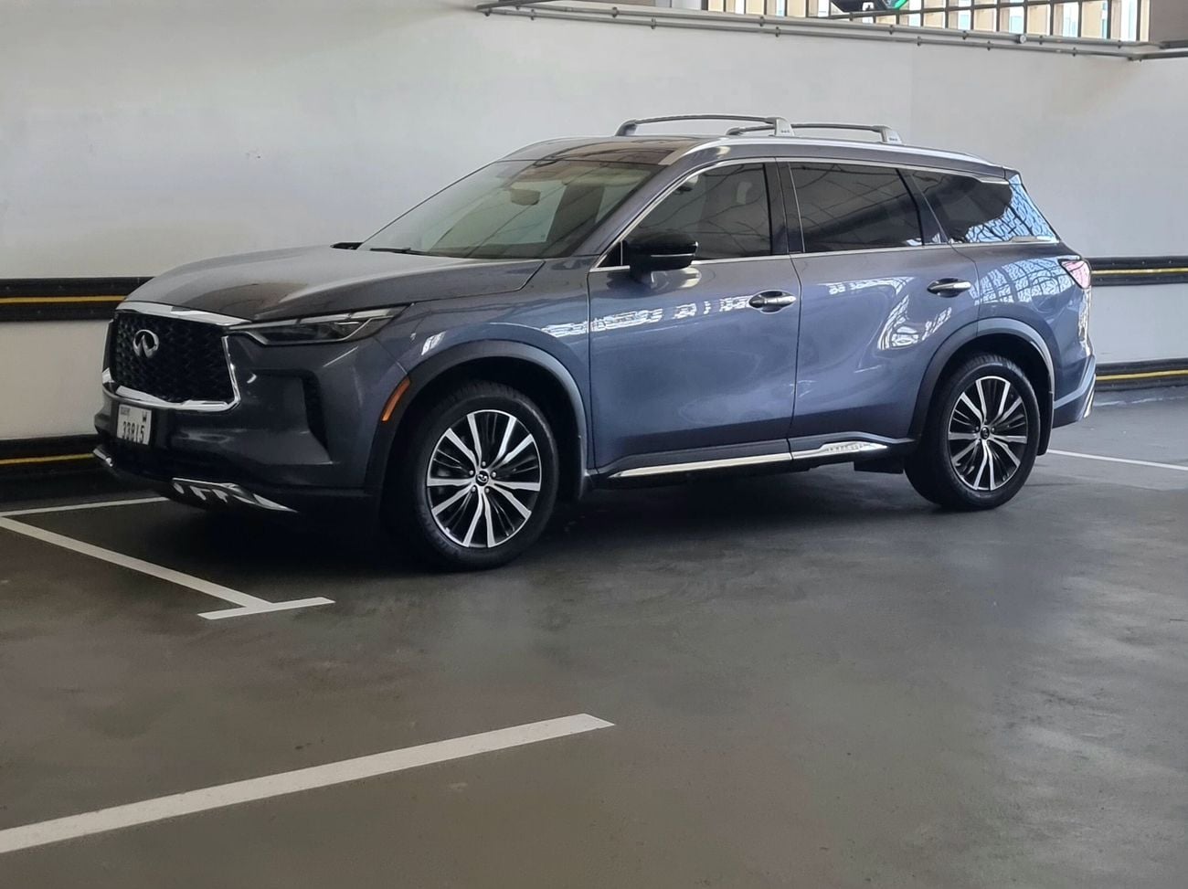 Infiniti QX60 2022 — DubiCars