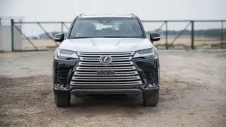 لكزس LX 700H 2026